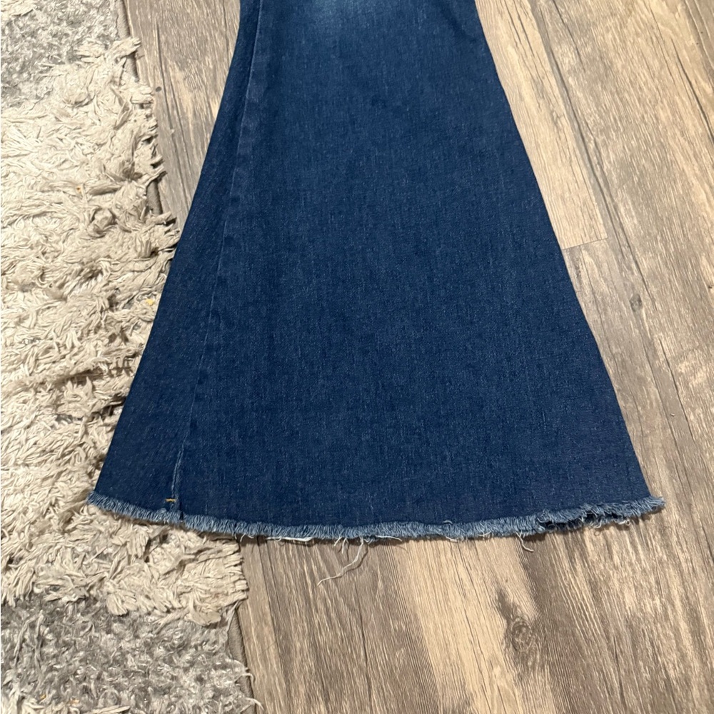 Bell bottoms - Picture 3 of 3